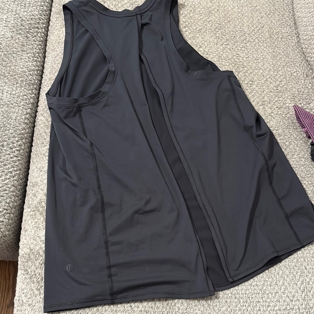 Black lululemon open back tank